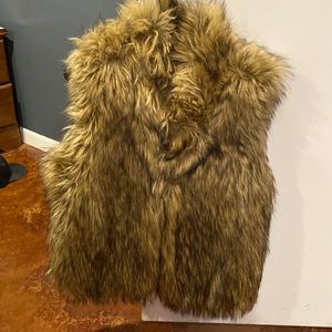 Fur vest
